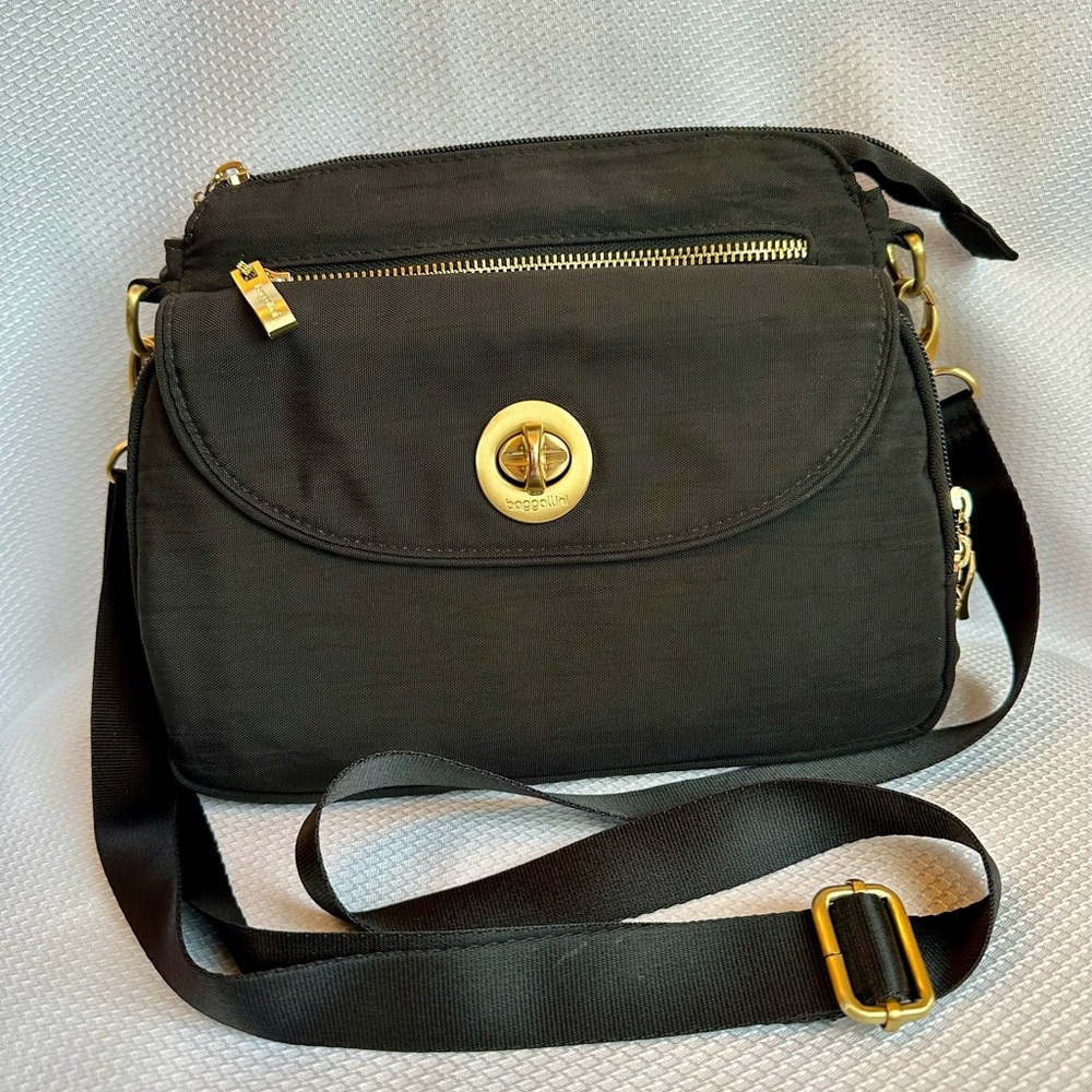 Baggallini Black Crossbody Bag with Gold Accents